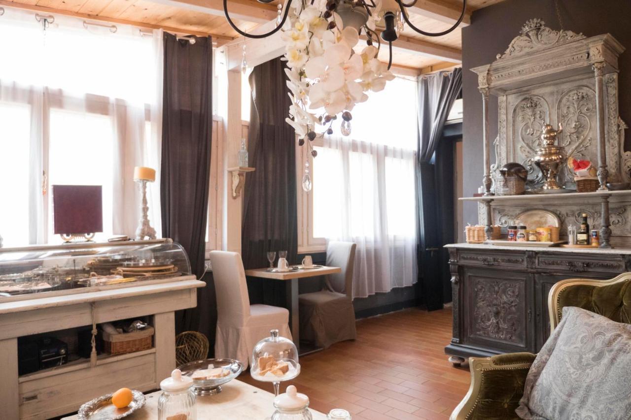Les Chambres De Amelie B&B Bologna Eksteriør bilde